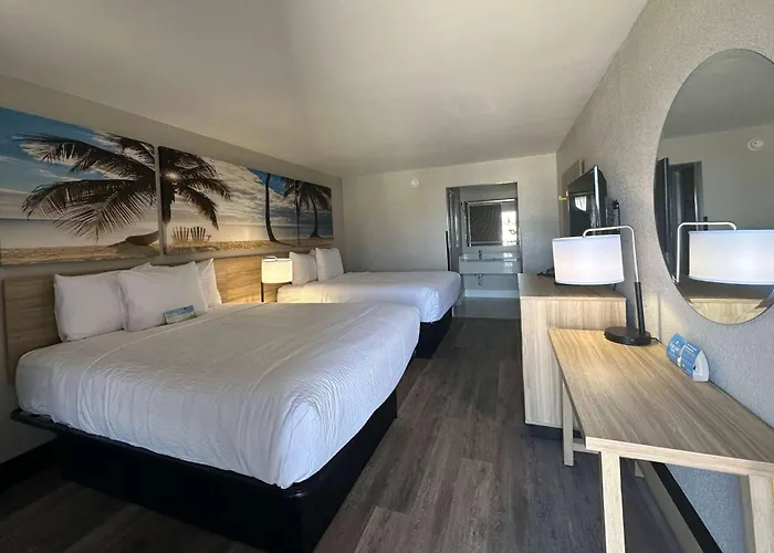 Days Inn By Wyndham Fort Myers